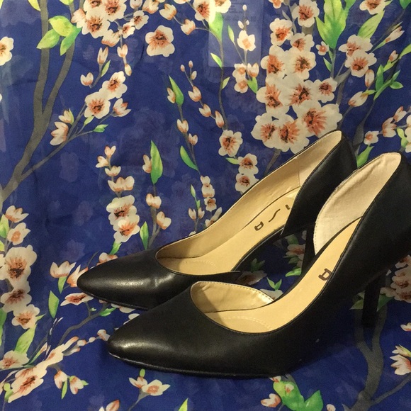 Unisa Sz 7 Black d’orsay style pump - Picture 3 of 5